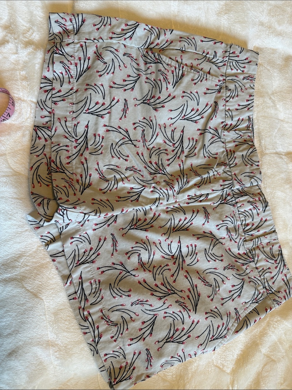 LOFT Light Gray chino shorts with Black and Pink Print